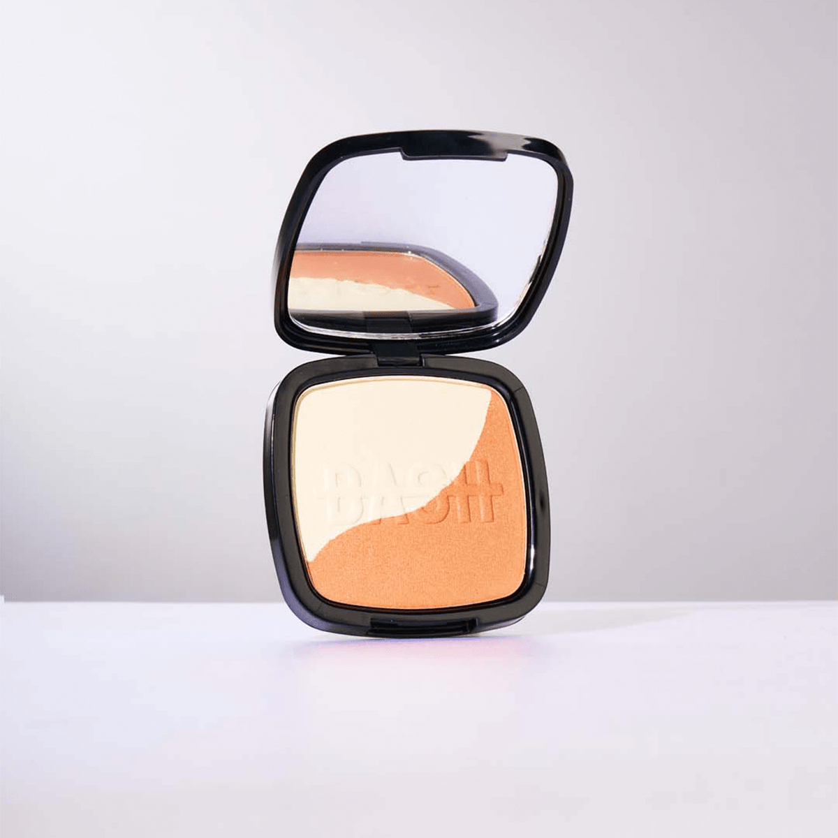 Pó Bronzer e Iluminador - BashBeauty