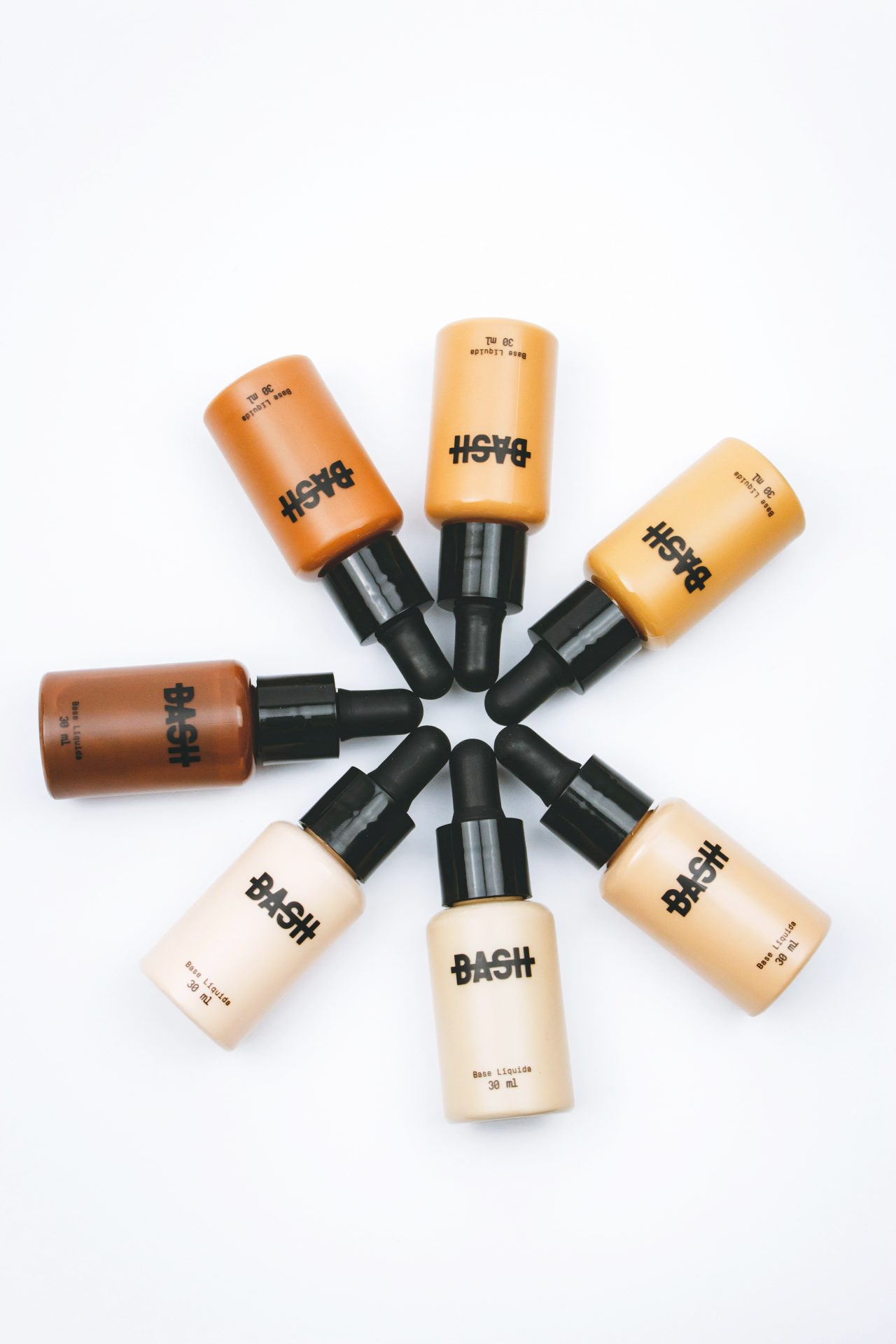 Dicas de base para pele bronzeada